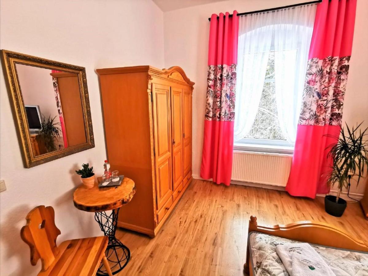 Pension Haus Anna Альтенберг Экстерьер фото